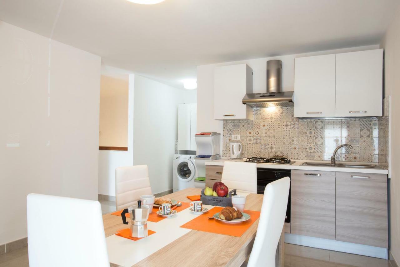 Tyche Apartman Szirakúza Kültér fotó